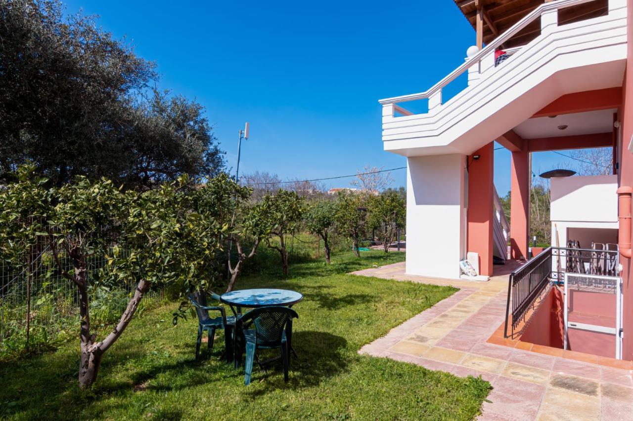 Bona'S Guest House Agia  Екстер'єр фото