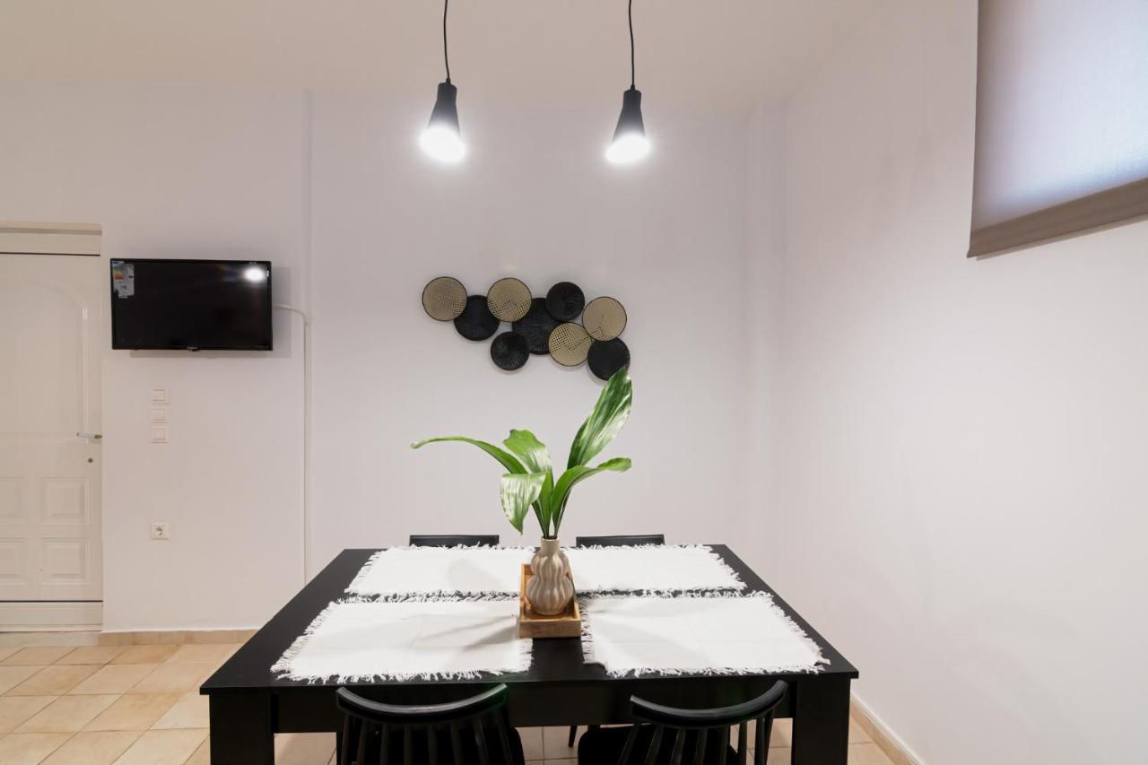 Bona'S Guest House Agia  Екстер'єр фото