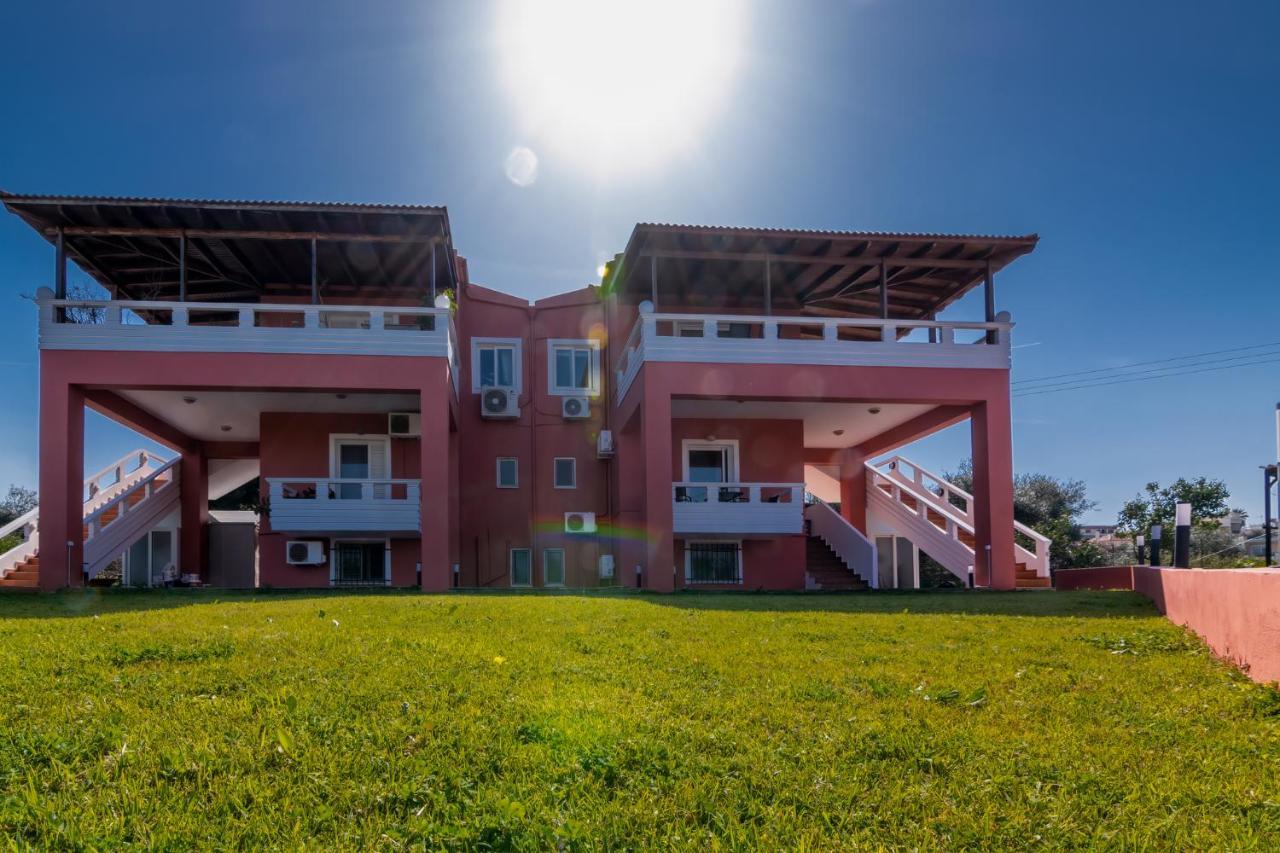 Bona'S Guest House Agia  Екстер'єр фото